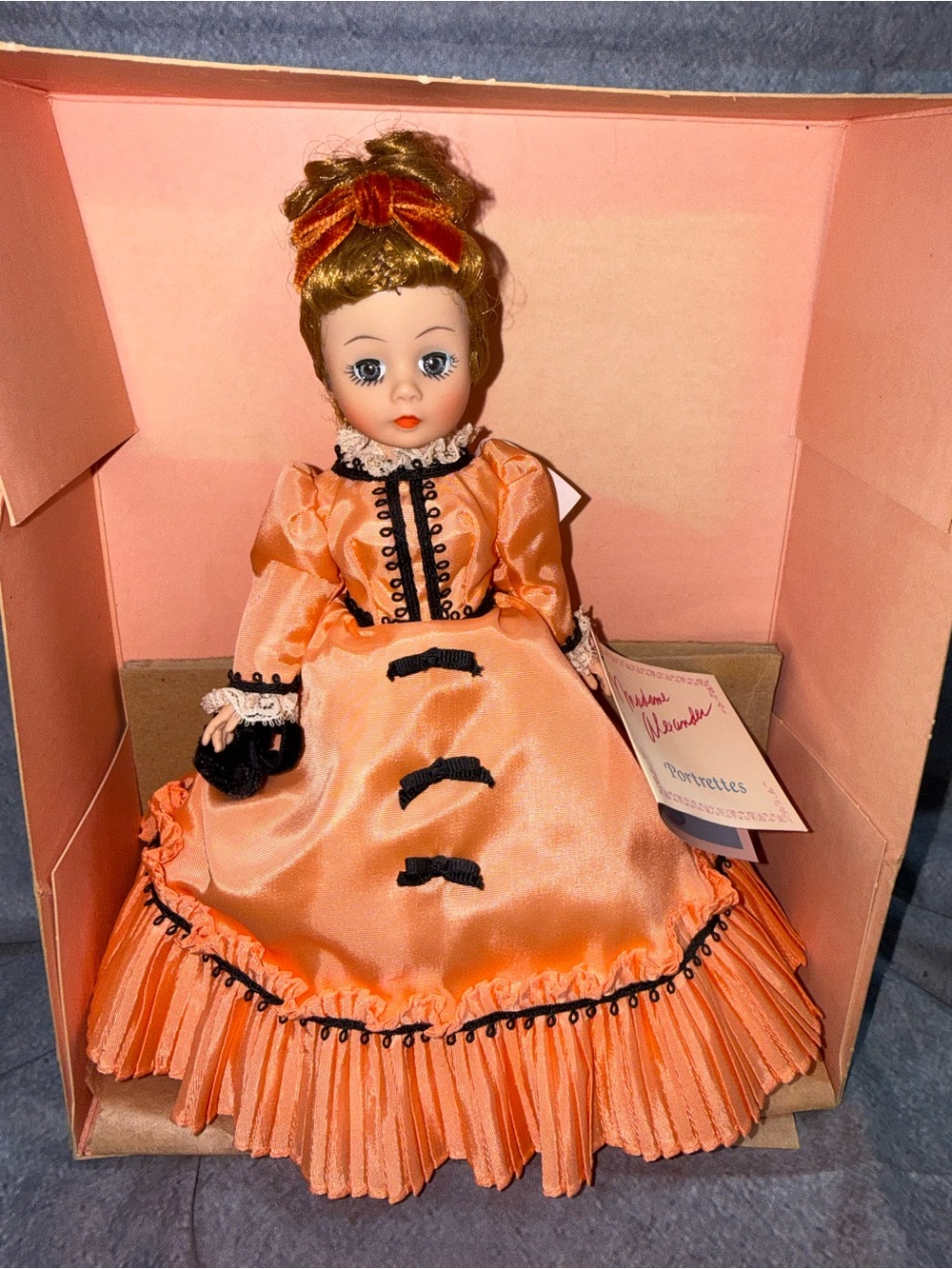 Portrettes Jasmin Peach-Colored Vintage-Style Collector Doll